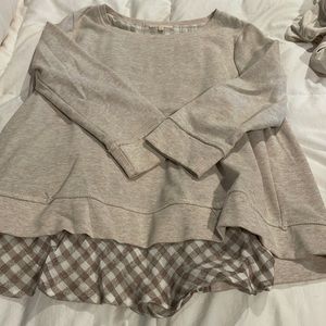 Adorable sweatshirt bow in the back